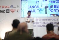 Wakil Gubernur Jabar Uu Ruzhanul Ulum saat menghadiri Seminar Nasional bertema 