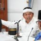 Gubernur Jawa Barat Dedi Mulyadi saat Rakor Perkeretaapian: Rencana Reaktivasi dan Pembangunan Jalur Kereta Api Baru di Bale Gedung Pakuan Kota Bandung, Selasa (15/4/2025).