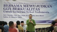 Anggota Komisi IX DPR RI Lucy Kurniasari sosialisasi program MBG ini bertempat di Rumah Kebon Astuty, Kelurahan Cinangka, Kecamatan Sawangan, pada Sabtu (11/10).
