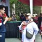 Wakil Bupati Sumedang M. Fajar Aldila ikuti rangkaian hiburan dan permainan dalam rangka HUT ke-81 Republik Indonesia yang digelar di Lapangan Sepak Bola Cibeureum Wetan, Minggu (30/8/2026).
